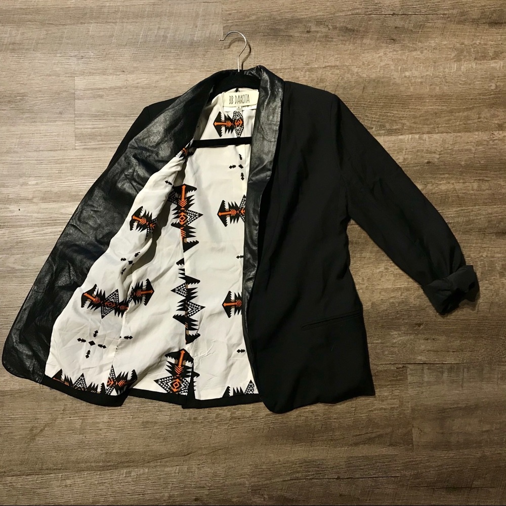 NWT Leather Trim Tailored Blazer, Printed Lining